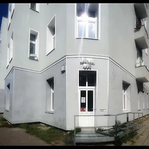  Hostel 199